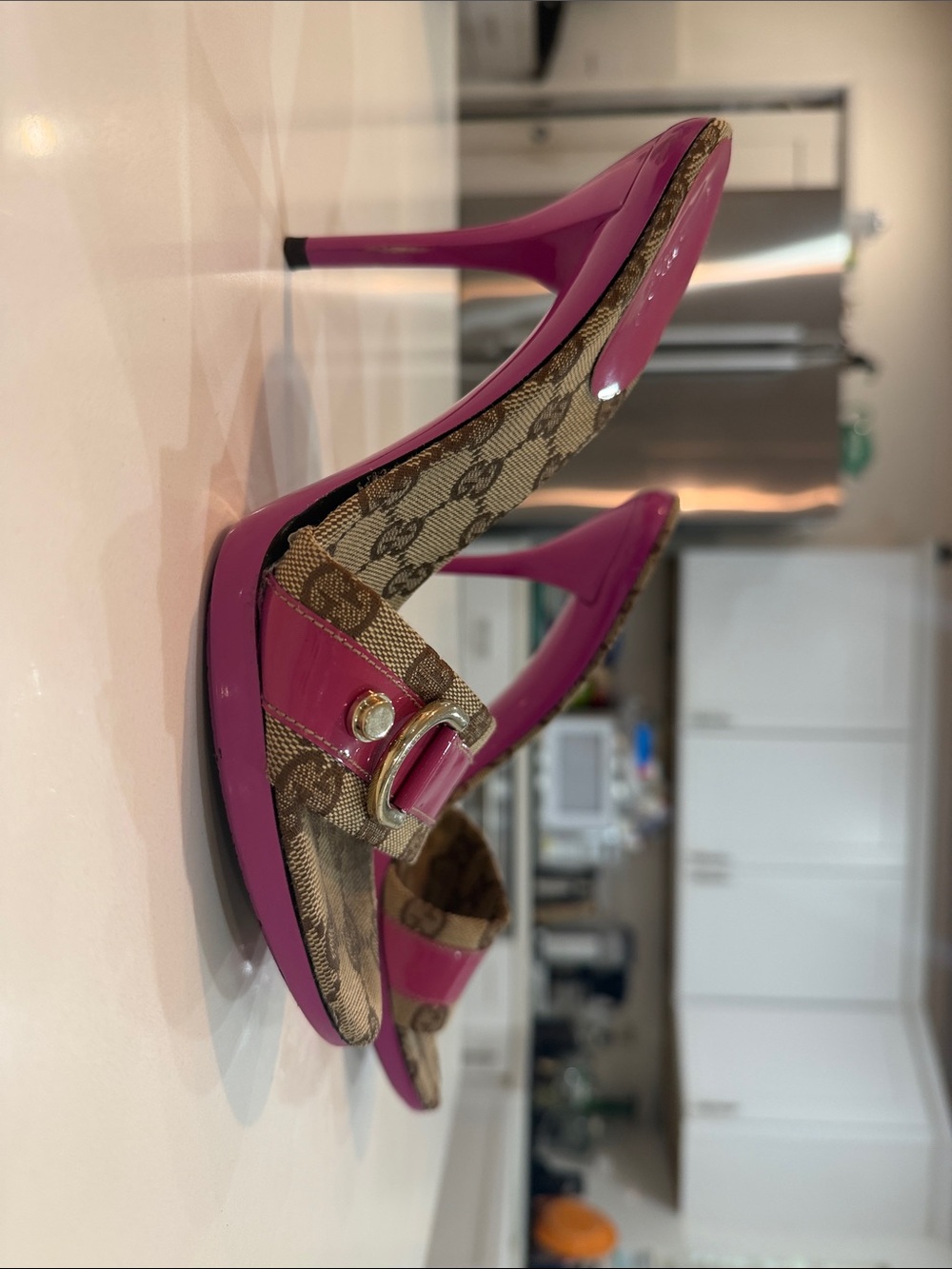 Gucci Tom Ford era 2004 Vintage Brown Monogram Mules with Pink Patent Trim💕💕💘 - Picture 3 of 16